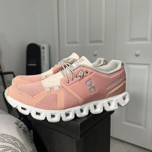 On Clouds - Cloud 5 in Rose|Shell